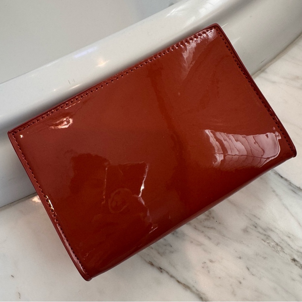 Yves Saint Laurent Patent Makeup Pouch YSL - Picture 3 of 3